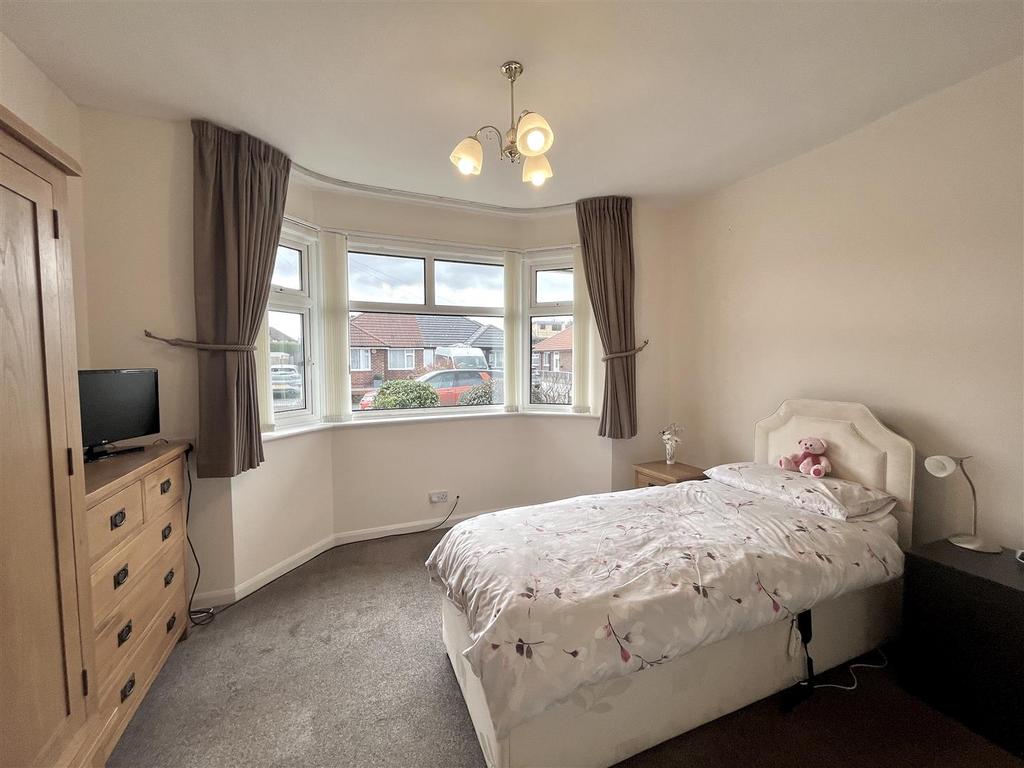 Bedroom 1 Aspect 2