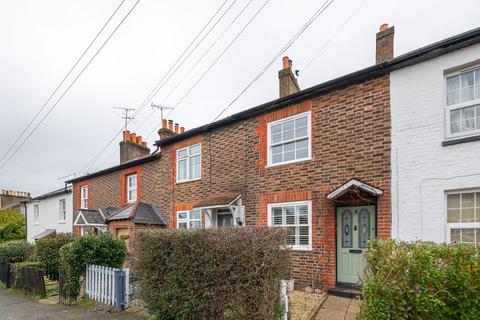 2 bedroom terraced house for sale, Hardwick Road, Redhill, RH1