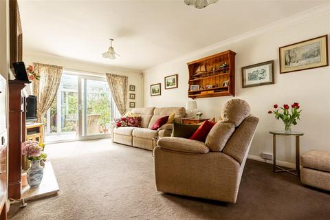 3 bedroom detached house for sale, Orchard Drive, Theydon Bois