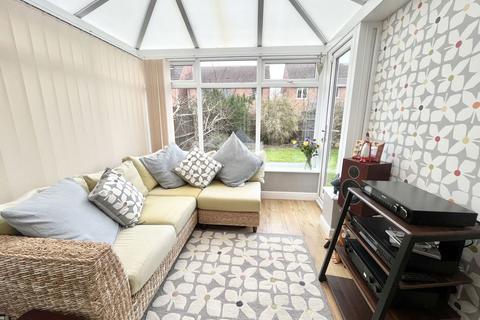 35 Bickon Drive, Quarry Bank, Brierley Hill, DY5 2JF