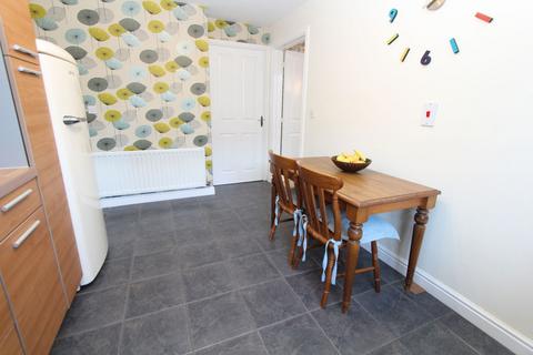35 Bickon Drive, Quarry Bank, Brierley Hill, DY5 2JF