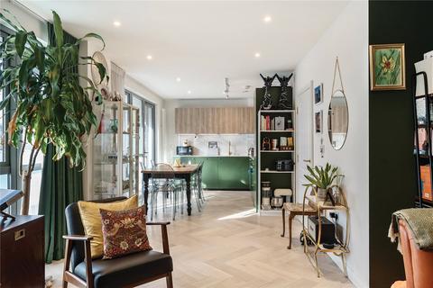 3 bedroom apartment for sale, Granita Court, London, N8