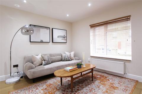 2 bedroom end of terrace house for sale, Matlock Road, Leyton, London E10