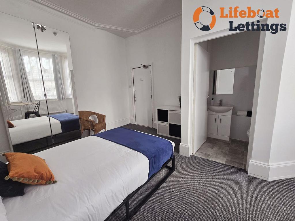 Bedroom 3c