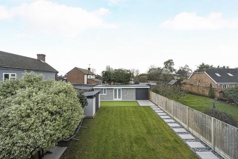 5 bedroom detached house for sale, Junction Road, Surrey TW15