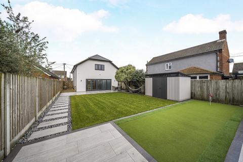 74 Junction Road, Ashford, TW15 1NQ