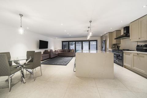 74 Junction Road, Ashford, TW15 1NQ