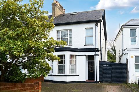 4 bedroom semi-detached house for sale, Dagnall Park, London, SE25