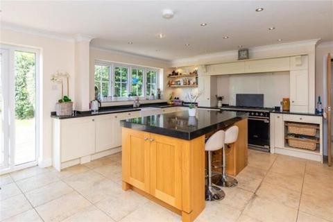 Five Gables Buckingham Road, Winslow, Buckingham, MK18 3NA