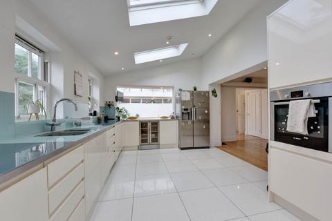 4 bedroom semi-detached house for sale, St Andrews Road, Henley On Thames