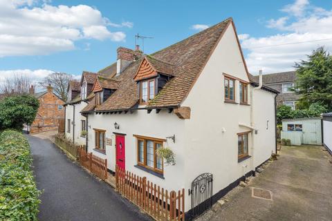 Hatch Cottage Back Street, Gawcott, Buckingham, MK18 4HN