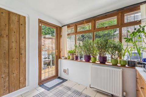 Hatch Cottage Back Street, Gawcott, Buckingham, MK18 4HN
