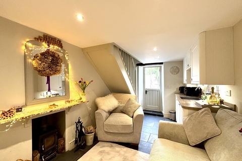 1 bedroom cottage for sale, Llangattock, Crickhowell, Powys.