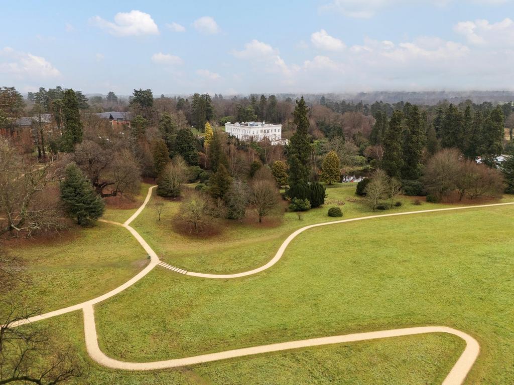 Private Parkland