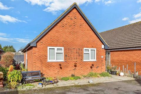 2 bedroom detached bungalow for sale, Sydcot Drive, Deal CT14