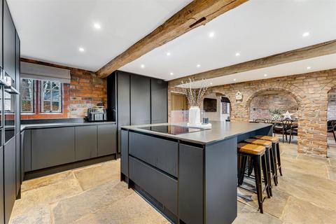 4 bedroom barn conversion for sale, Moss Lane, Warburton, Lymm