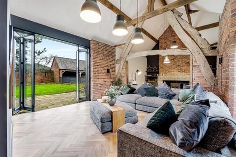 4 bedroom barn conversion for sale, Moss Lane, Warburton, Lymm