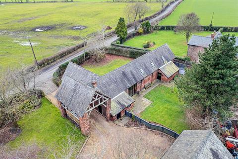 4 bedroom barn conversion for sale, Moss Lane, Warburton, Lymm