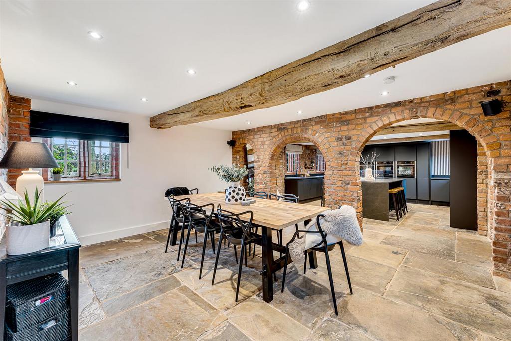 Dining Kitchen