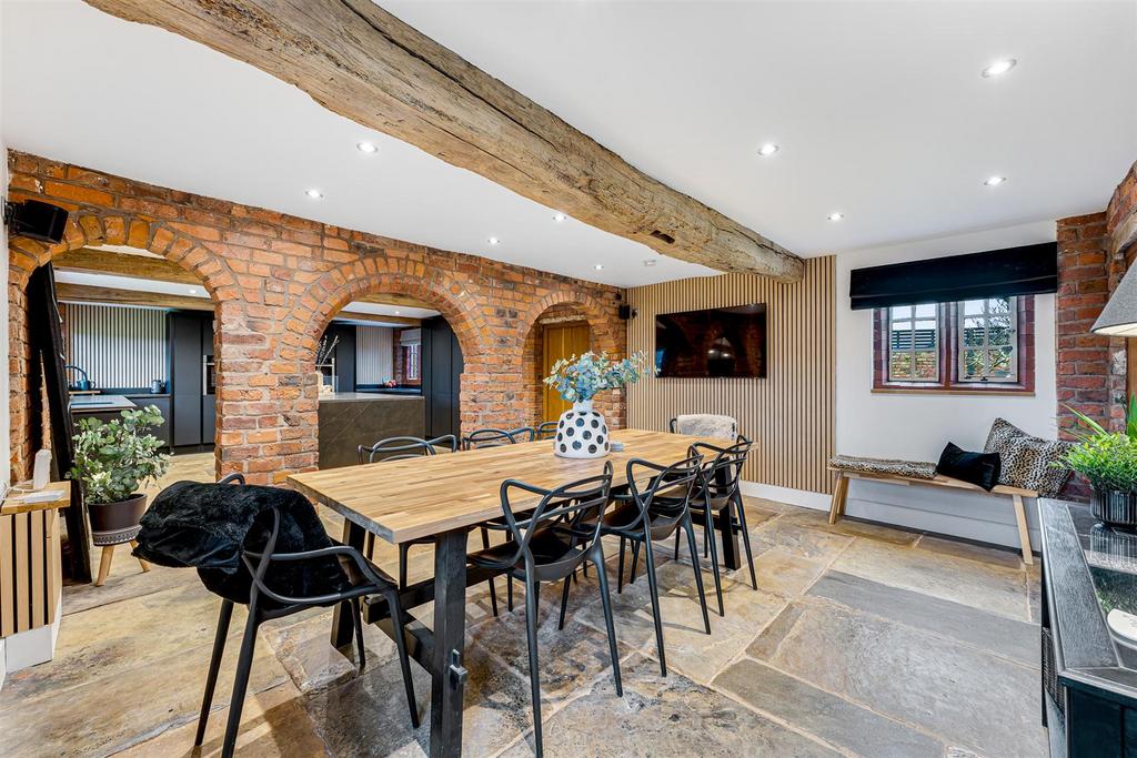 Dining Kitchen