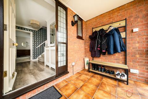 1 Geneva Drive, Stoke-on-trent, ST1 6UW