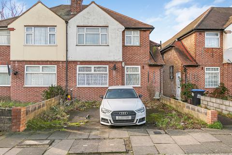 2 bedroom maisonette for sale, Hertford Road, Enfield, EN3