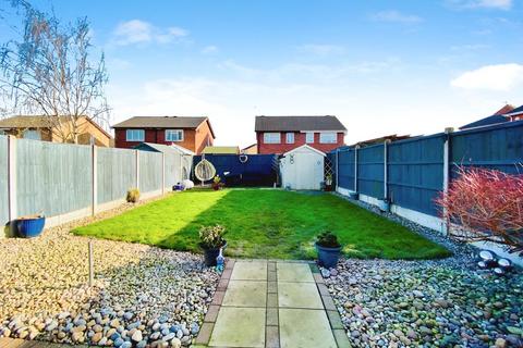 3 bedroom semi-detached house for sale, Moorland Road, Syston, LE7