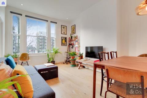 1 bedroom flat for sale, Kenninghall Road, Hackney