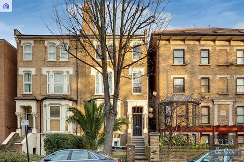 Flat C, 41 Kenninghall Road, London, E5 8BS