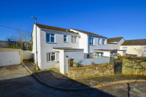 3 bedroom terraced house for sale, 1 Barton Close, Bodmin, PL31 2LA