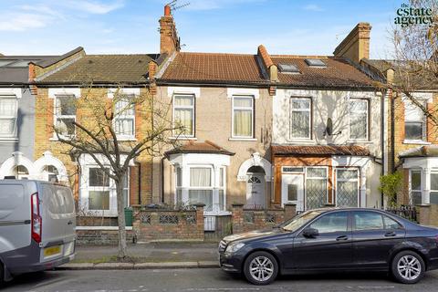 1 bedroom apartment for sale, Borwick Avenue, Walthamstow, E17