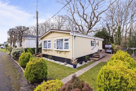 2 bedroom park home for sale, Deanland Wood Park, Golden Cross, Hailsham