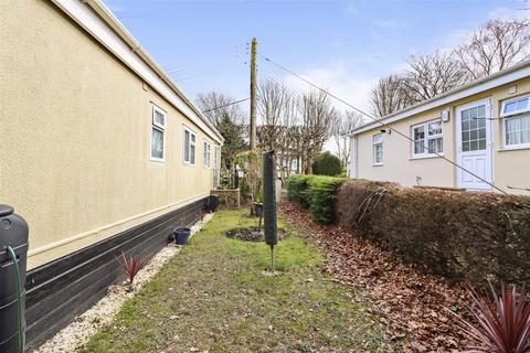 2 bedroom park home for sale, Deanland Wood Park, Golden Cross, Hailsham