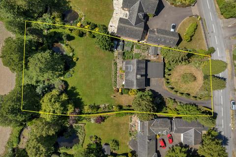 6 bedroom detached house for sale, Loughborough LE12