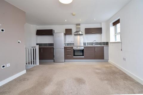 2 bedroom townhouse for sale, Hazelmount Way, Castleford WF10