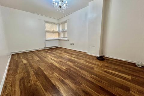 2 bedroom apartment to rent, Tash Place, London, N11