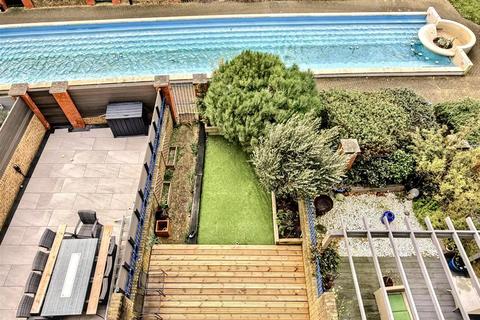 undefined, San Juan Court, EASTBOURNE