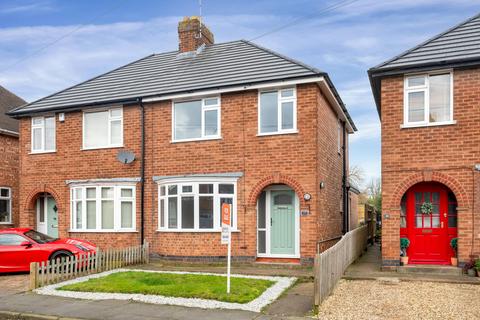 3 bedroom semi-detached house for sale, Stunning Rennovation at Newport Avenue, Melton, LE13 1TP