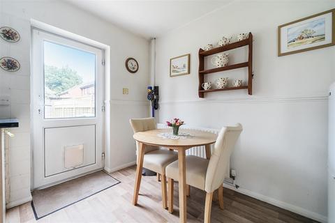 37 Brickham Road, Devizes, SN10 2SR