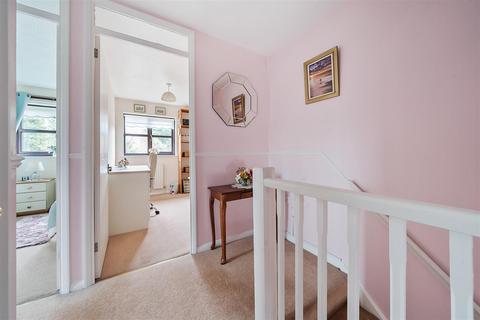 37 Brickham Road, Devizes, SN10 2SR