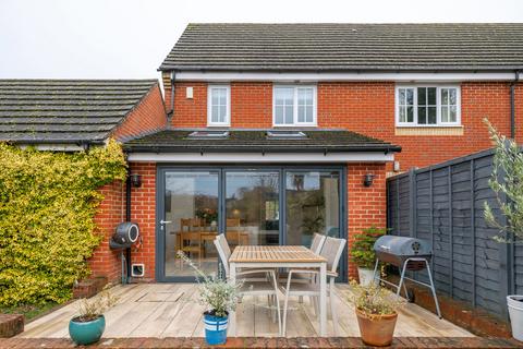 2 bedroom end of terrace house for sale, East Road, Reigate, RH2