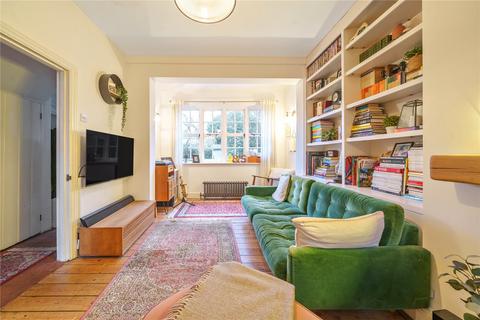 16 Ludlow Road, London, W5 1NY