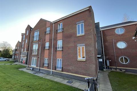 2 bedroom apartment for sale, Elizabeth House, Scholars Court, Hartshill