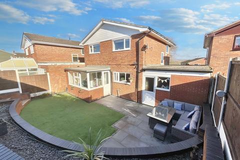 3 bedroom link detached house for sale, Deansberry Close, Stoke-On-Trent, ST4