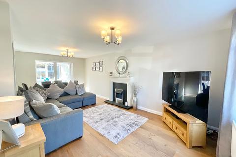 27 Deansberry Close, Stoke-on-trent, ST4 8JH