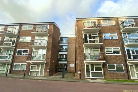 1 bedroom flat for sale, High Gables, BR2