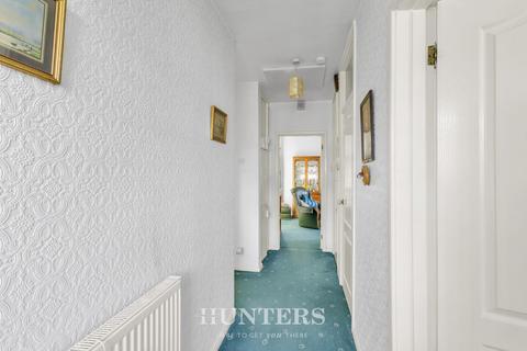 2 bedroom flat for sale, White Moss Road, Manchester M9