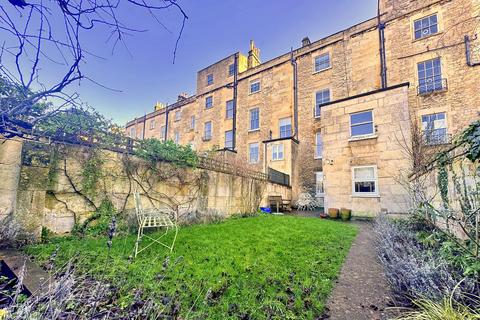 2 bedroom flat for sale, Daniel Street, Bath