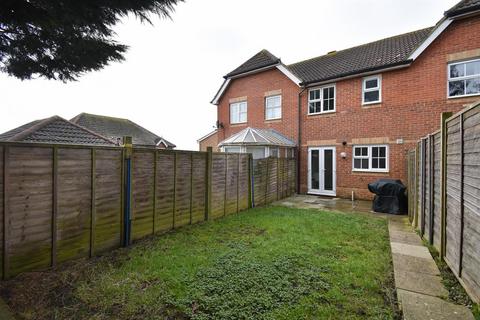 2 bedroom terraced house for sale, Cookson Gardens, Hastings