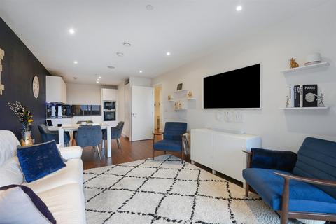 1 bedroom apartment for sale, Upper Richmond Road, London